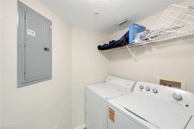 4105 Residence DR 703, Fort Myers, FL 33901