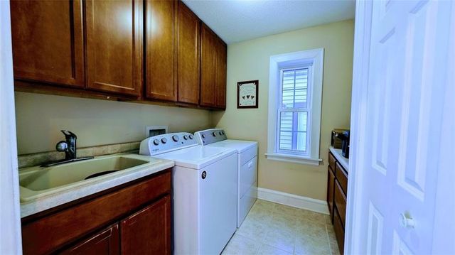 128 E Walnut Street, Glenwood City, WI 54013