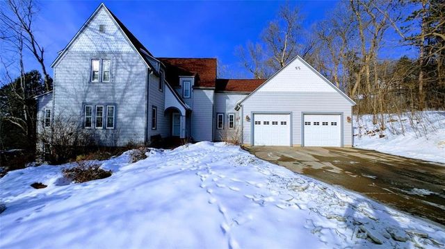 128 E Walnut Street, Glenwood City, WI 54013