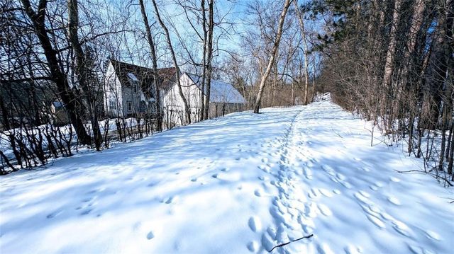 128 E Walnut Street, Glenwood City, WI 54013