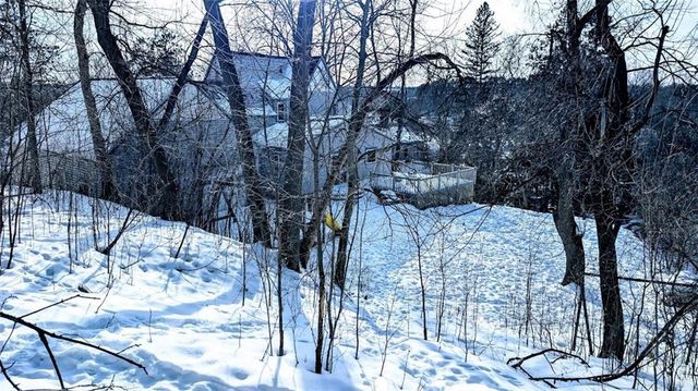 128 E Walnut Street, Glenwood City, WI 54013