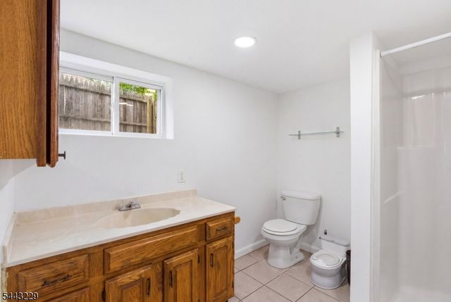 1 Park Pl, North Brunswick Twp., NJ 08902