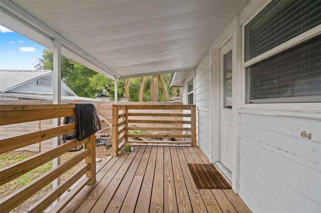 102 W NORTH STREET, Tampa, FL 33604