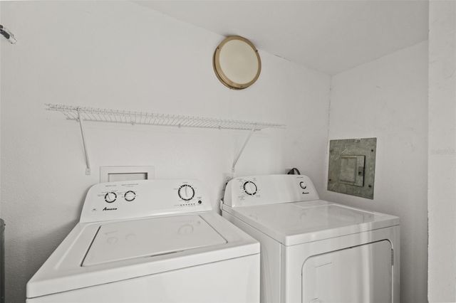 102 W NORTH STREET, Tampa, FL 33604