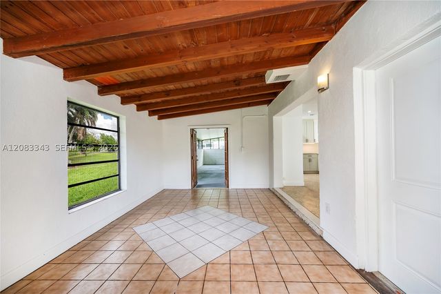 955 NW 15th St, Homestead, FL 33030