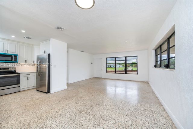 955 NW 15th St, Homestead, FL 33030