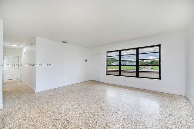 955 NW 15th St, Homestead, FL 33030