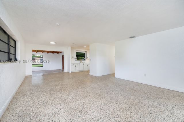955 NW 15th St, Homestead, FL 33030