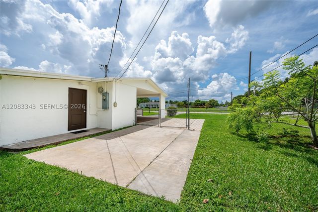 955 NW 15th St, Homestead, FL 33030