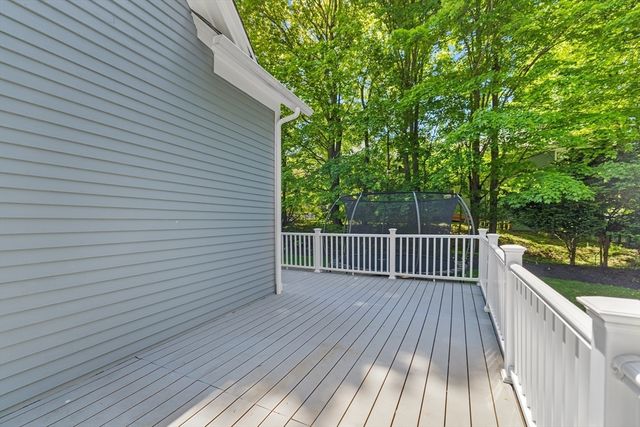 55 School St, Groveland, MA 01834