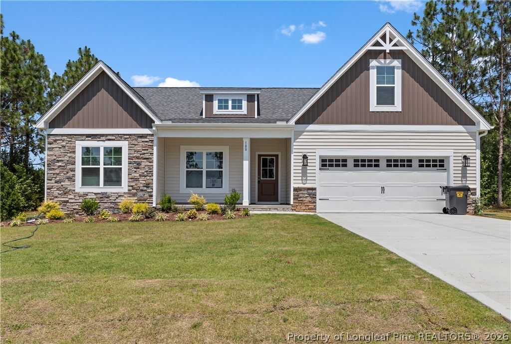 180 N Rabbit Run Drive, Smithfield, NC 27577 — exterior