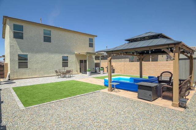 7121 W Vineridge Drive, Tucson, AZ 85757