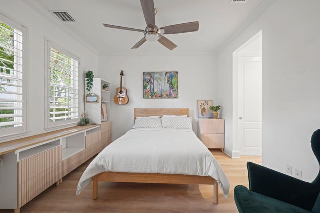 285 SE 6th Avenue O, Delray Beach, FL 33483