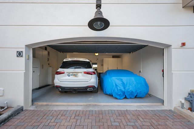 285 SE 6th Avenue O, Delray Beach, FL 33483