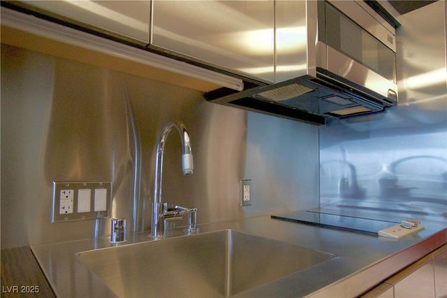 4381 West Flamingo Road 3616, Las Vegas, NV 89103