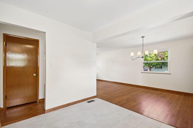 1028 Bellflower Avenue, Columbus, OH 43204