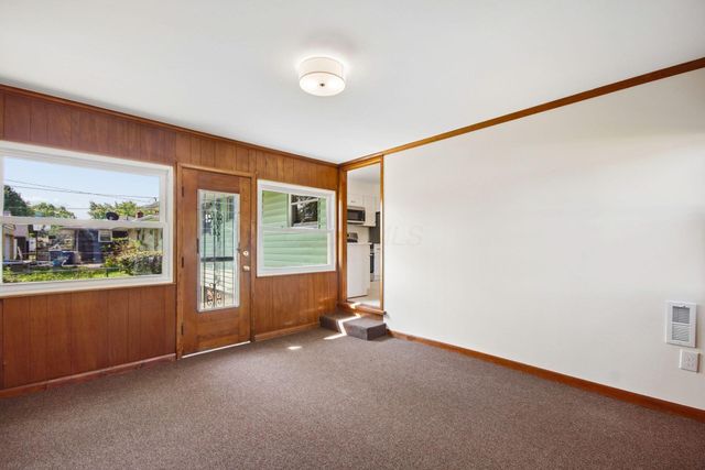 1028 Bellflower Avenue, Columbus, OH 43204