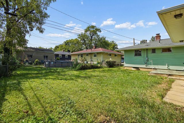 1028 Bellflower Avenue, Columbus, OH 43204