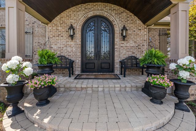 616 Old Coach Road, Nicholasville, KY 40356