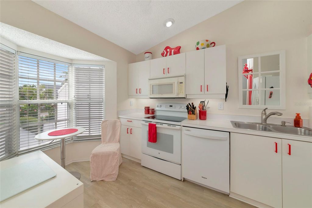 1216 SPOONBILL LANDINGS CIRCLE, BRADENTON, FL 34209 — photo 5