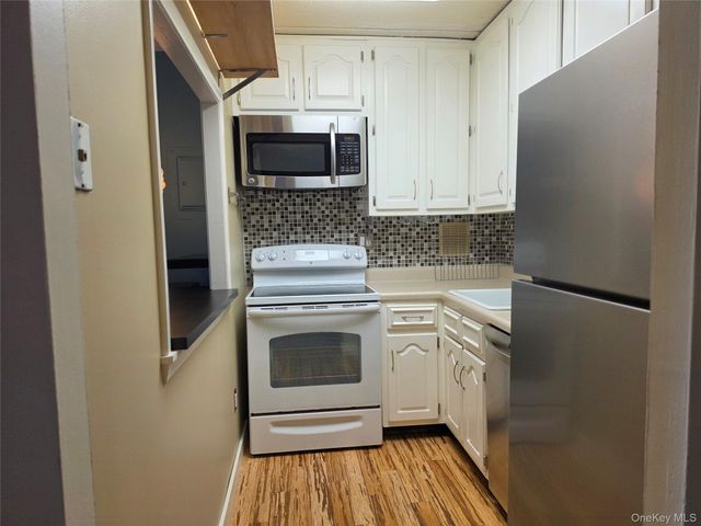 35 Park Avenue 3J, Suffern, NY 10901