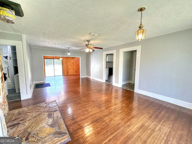 129 Mallory Drive, Lagrange, GA 30241