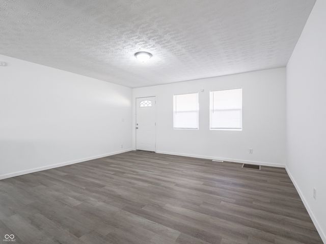 7807 E 71st Street, Indianapolis, IN 46256