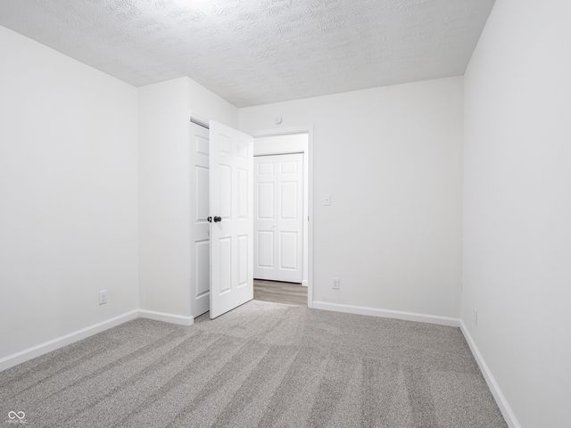 7807 E 71st Street, Indianapolis, IN 46256