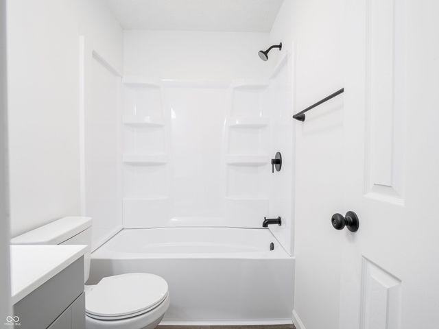 7807 E 71st Street, Indianapolis, IN 46256