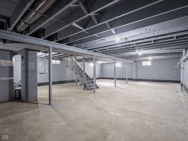 7807 E 71st Street, Indianapolis, IN 46256