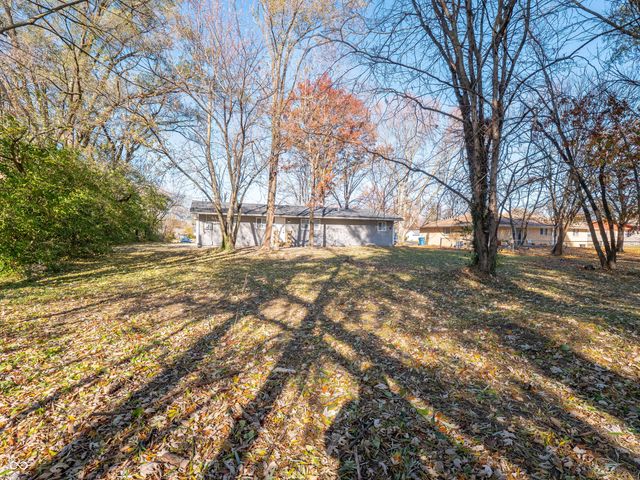 7807 E 71st Street, Indianapolis, IN 46256