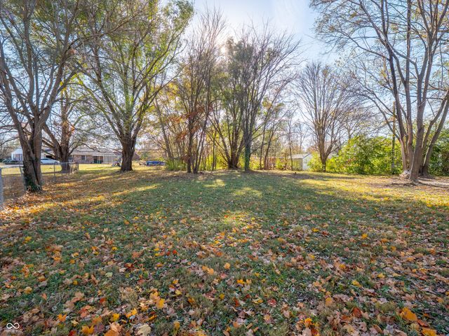 7807 E 71st Street, Indianapolis, IN 46256