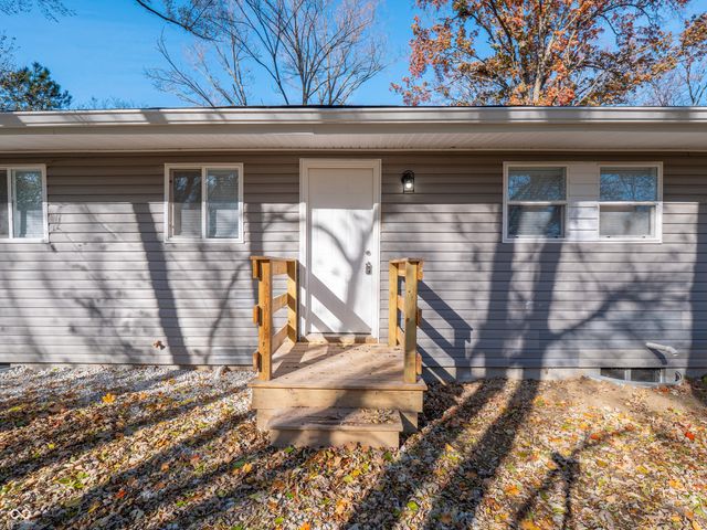 7807 E 71st Street, Indianapolis, IN 46256