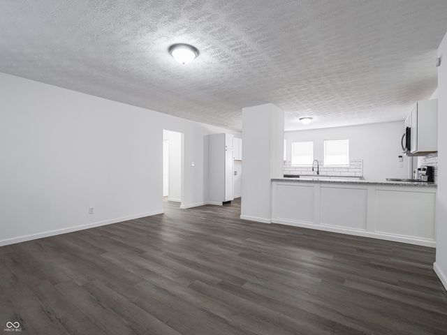 7807 E 71st Street, Indianapolis, IN 46256