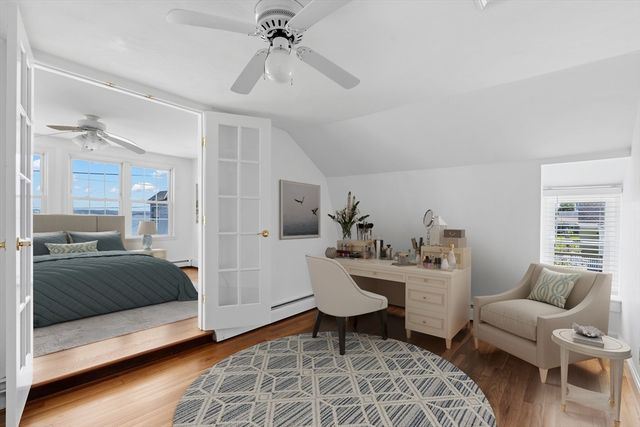 29 Aquidneck Ave, Portsmouth, RI 02871