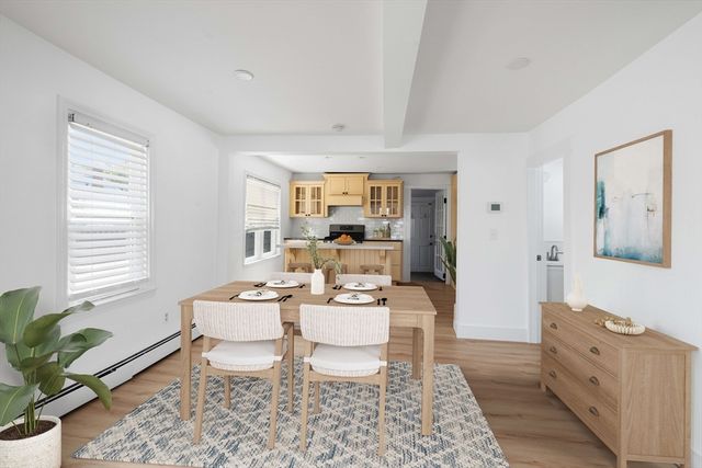 29 Aquidneck Ave, Portsmouth, RI 02871