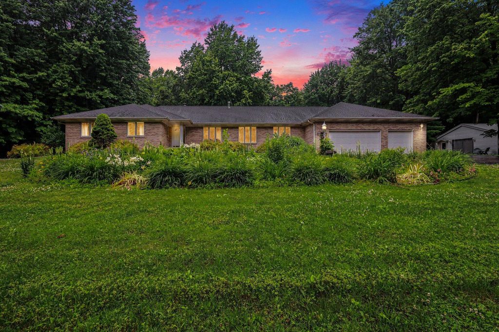 3598 W Schultz Road, La Porte, IN 46350