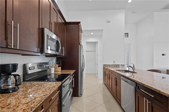 3410 NW 17th LN, Cape Coral, FL 33993