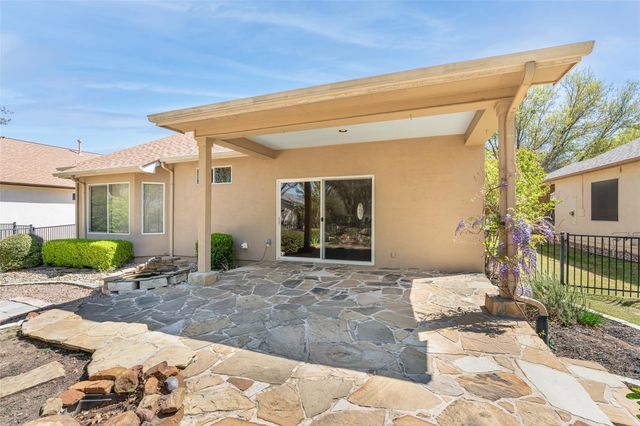 516 Texas DR, Georgetown, TX 78633