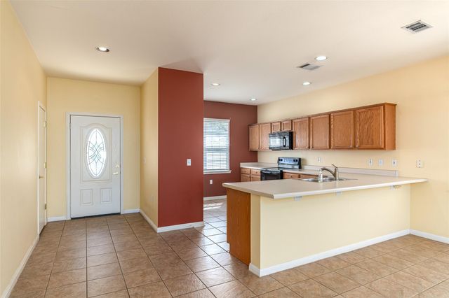 516 Texas DR, Georgetown, TX 78633