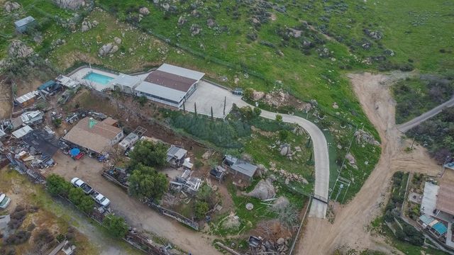 26460 Dale, Hemet, CA 92545