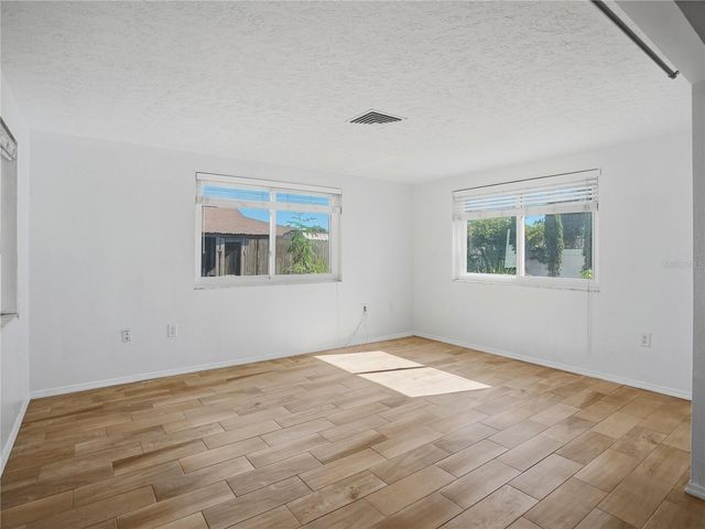 6743 LARCHMONT AVENUE, New Port Richey, FL 34653