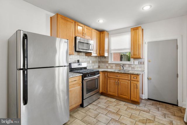 2426 E INDIANA AVE, Philadelphia, PA 19134