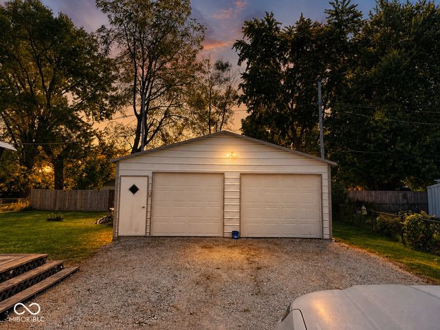 241 Ringwood Way, Anderson, IN 46013