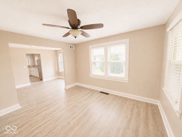 241 Ringwood Way, Anderson, IN 46013