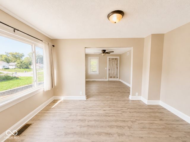 241 Ringwood Way, Anderson, IN 46013