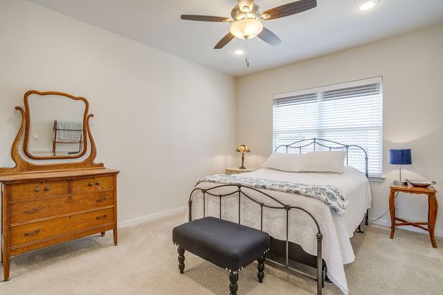 500 Heritage Trail, Burleson, TX 76028