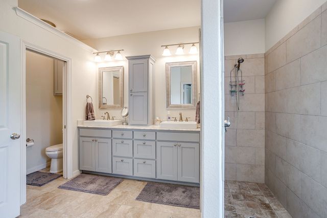 500 Heritage Trail, Burleson, TX 76028