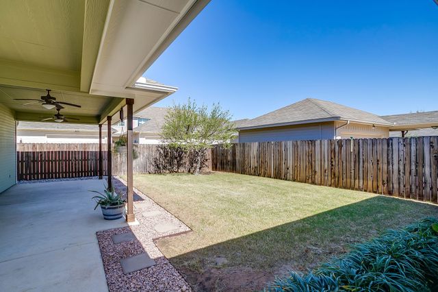 500 Heritage Trail, Burleson, TX 76028