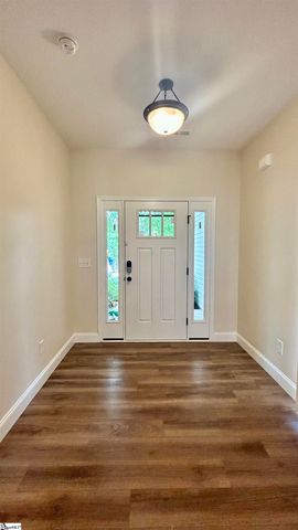 382 W Darby Road, Greenville, SC 29609